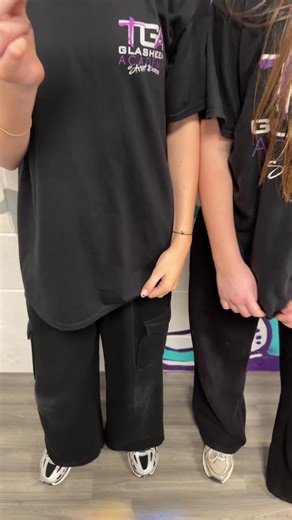 Favorite Street Dance Tricks with Eva and Lucy