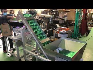 コンベア式傾斜ホッパー