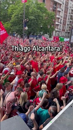 "Thiago... Thiago Alcantara!" 🎶🇪🇸