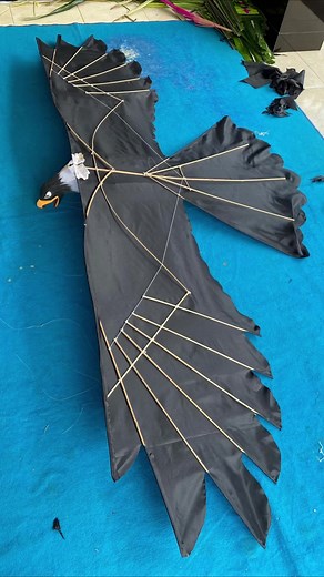 Tutorial Membuat Layangan Burung Elang