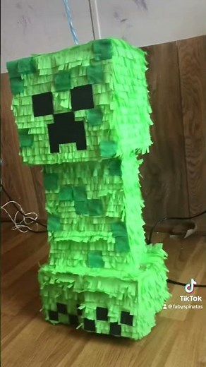 Minecraft Creeper Piñata (DIY)