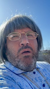 Eating before dinner | Sooshi Mango