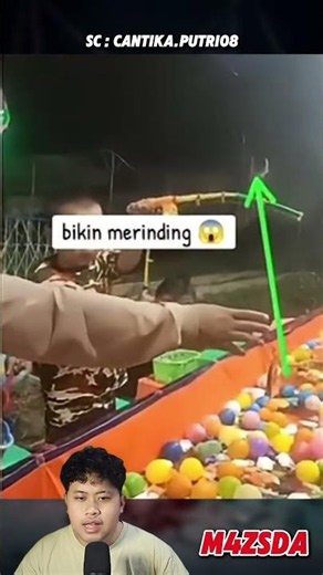 Viral!! Kuntilanak Sighting At The Night Market! #M4zsda #Horror #Reaction #Ghost #Viral
