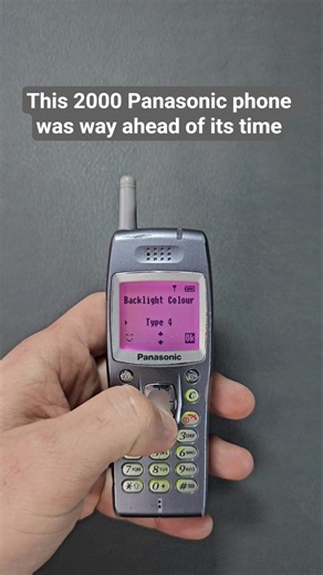 Wait… A Phone From 2000 Could Do This? #panasonic #2000s #nostalgia