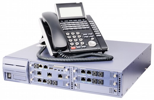 主装置とは？ビジネスフォンに欠かせない主装置の役割 | ナイセンテレワーク