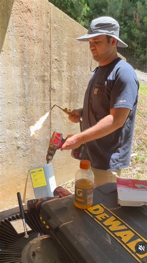 674K views · 3.1K reactions | No lighter, no problem 勞 #tools #hack #lifehacks | UNILAD Tech | Facebook