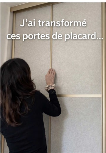 J’ai transformé ces portes de placard… Je ne pensais pas que ça tiendrait… et pourtant 👀 Petit new post de ce tuto qui a un an et que je remets à l'honneur J’ai testé le papier peint sur une porte en mélaminé et le rendu est incroyable DIY simple effet déco immédiat ✨ Vous aimez ce genre de transformation ? #auroredecore #diy #homedecor