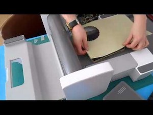 Démonstration de la machine de découpe fuse de Fiskars