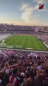🎵 Esta es la banda loca del Millonario, yo lo sigo a River a todos lados, yo lo sigo a River porque lo llevo en el corazón, Millonario, yo te quiero ver campeón ¡Vamo´River Plate! 🎵 | NTVT Premium - River Plate