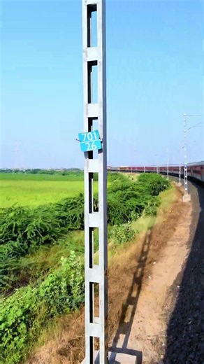 Indian Railways WAP-7 Electric Loco Acceleration ⚡🇮🇳 #railwaycontent