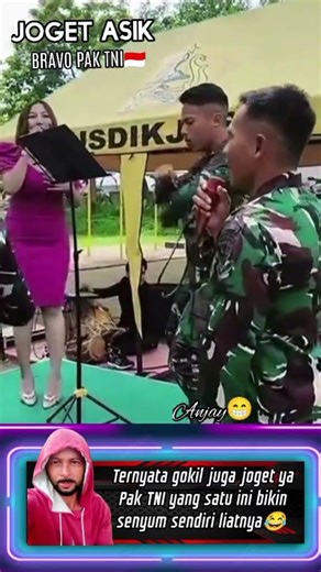 Ternyata asik juga ya Pak TNI jogetnya Santai tapi pasti #shorts #dance #hiburan
