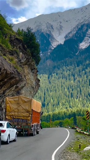K A S H M I R ⛰️🥰#sonmarg #gulmarg #kashmir #kashmirtourism #reels