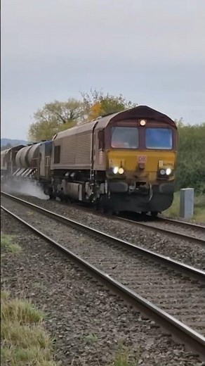DB Cargo UK, 66096 & 66176, Colas Rail RHTT #class66 #colasrail #dbcargo #loco #railway #rhtt #train