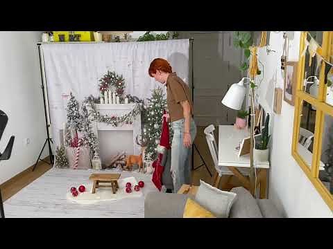Simply set up a Christmas backdrop!