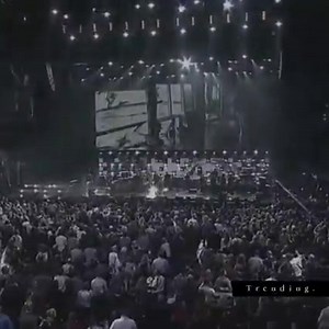 30K views · 1.8K reactions | Comfortably Numb // Pink Floyd ft.Eddie Vedder | 60s 70s 80s 90s Rock N Roll Paradise | Facebook