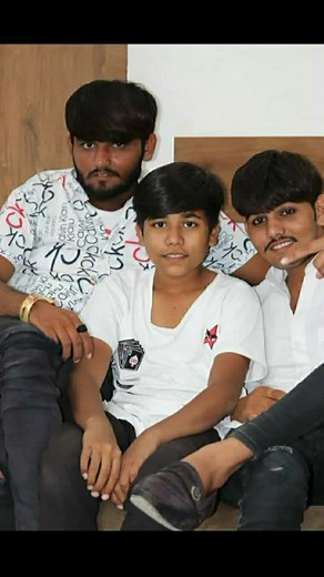 agian...👈👑👬😘😍@murli_bharwad_78 @gopal_bharwad_78@anna_shepherd_1 @vijaybharvad3549#kingkan👑 #maldhari_boy #bharwad #hadgadanofemaskanudo