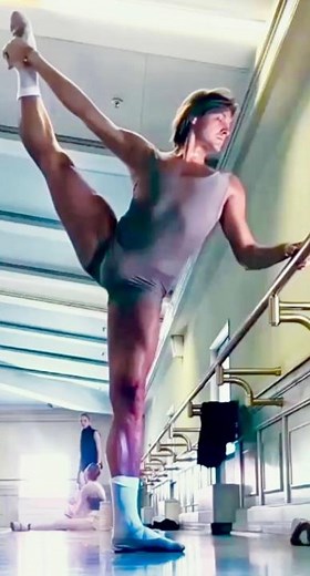 DENIS RODKIN - BALLET DANCER - COFL #shorts # #dance #dancer #maledancers #contemporary #ballet