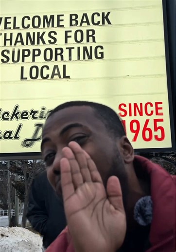 🚘🍔 @The Big M Drive In Pickering’s Classic for 65 Years Step into a time machine of old school drive-in vibes 🕰️ Juicy cheeseburgers, crispy golden fries, crunchy onion rings, and the strawberry milkshake of your dreams🥤🔥 Generations have grown up here, and it’s easy to see why simple, timeless, and absolutely delicious. A true Pickering legend that keeps locals coming back again and again. #foodiesoftiktok #burgers #drivein #burgersforttiktok #torontofoodie