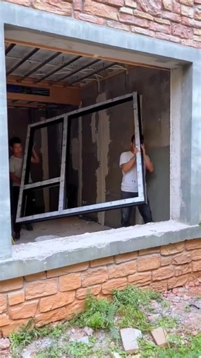 Record the complete installation process of a casement window #factory