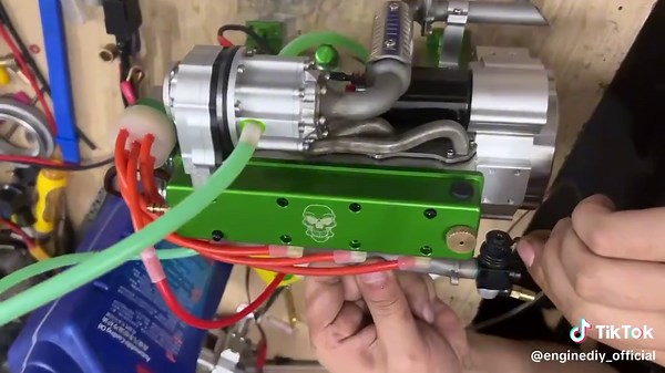 Modifying CISON L4 Engine and firing it up! #L4 #L4engine #foru #buildyourownengine #enginediy #enginebuild #newenginebuild #cisonengine