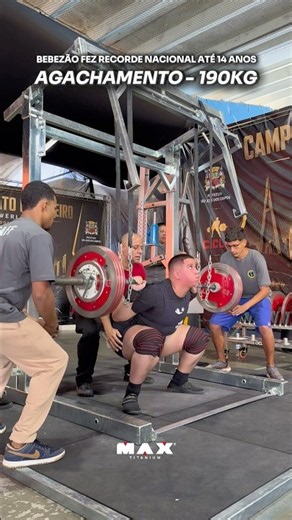 14-year-old Bebezão hits a 190kg squat 🏆 👏 #maxtitanium #powerlifting #andredoria #squat