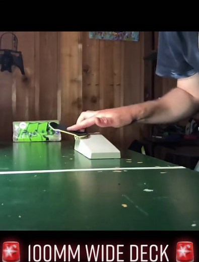 100mm wide deck?! By fleeting.fingers #fingerboard #skateboard #fingerboarding #fingerskateboard #techdeck #techdecktricks #techdeckcheck