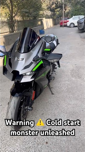 Warning ⚠️ Cold start monster unleashed #automobile #kawasaki10r #zx10r #soundbike #coldstart