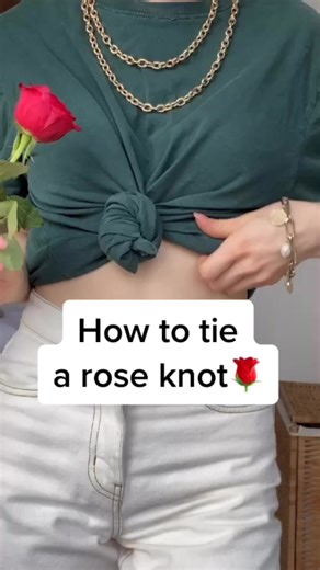 Easy way to tie your oversized shirt 👚🌹 #fashion #fyp #roseknot #fashionhack #style #rose