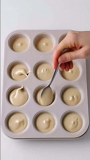 High-protein healthy muffins made with cottage cheese, oats cinnamon & honey — completely flour-free