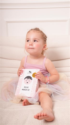 No Nasties Kids UK - Natural Kids Makeup and Hair Care on Instagram: "When your toddler is ready to upgrade to “real” makeup, it doesn’t have to mean adult products 💄 No Nasties play-makeup is made especially for little faces with non-toxic, hypoallergenic ingredients that are gentle for their skin It delivers the fun, colour, and creativity they’re craving… with NO harsh chemicals or heavy pigments 👏🏼 No Nasties play-makeup is the perfect in-between for little ones who want to copy mummy ❤️ 