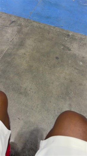 Quedando Bendición en el Evento de Jóvenes 777