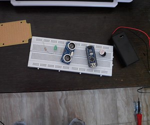 Arduino Based Simple Blind Navigation Bracelet (AIDA1)