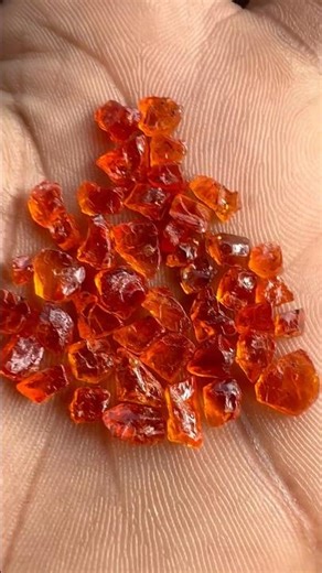 AAA grade Mandarin garnets untreated facet rough #mandarin #garnet #spessartite #mandaringarnet