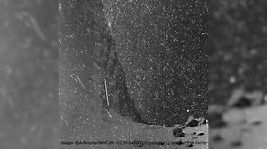 A rare view of the surface of a comet