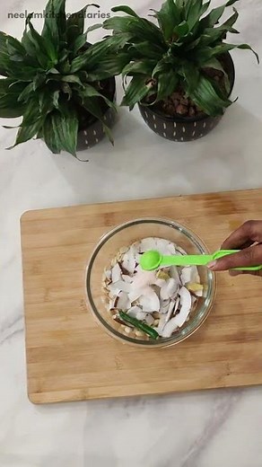 Coconut Chutney Recipe | Authentic South Indian Style