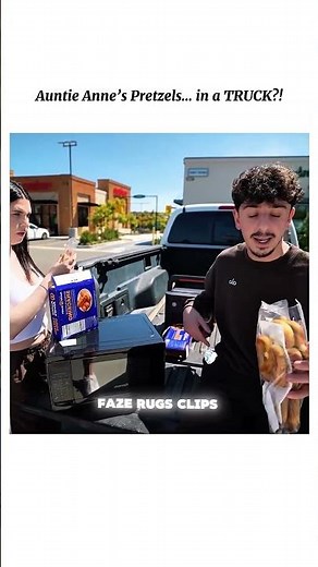 Auntie Anne’s Pretzels in a TRUCK?! 😱🥨 | Viral Food Truck Surprise #Shorts #fazerug