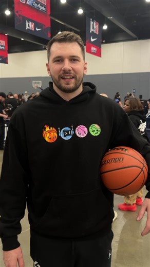 The Jr. NBA/Jr. WNBA & the Luka Dončić Foundation hosted a youth basketball clinic for local boys and girls emphasizing a “Total Hoops” approach, focusing on teaching the fundamentals and core values of the game in a holistic way Friday afternoon! | NBA