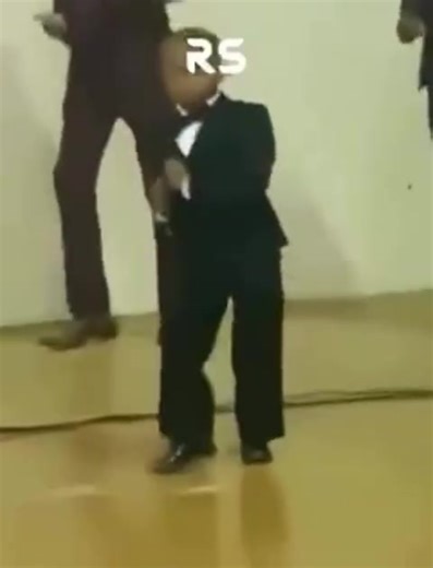Zola Budd Live Performance with Siziwe Ngema
