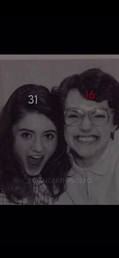 Nancy Mourns the Loss of Her Best Friend in Stranger Things