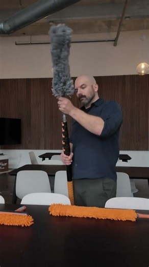 How to finally reach those "impossible" spots. 🏠✨ #shorts #highceilings