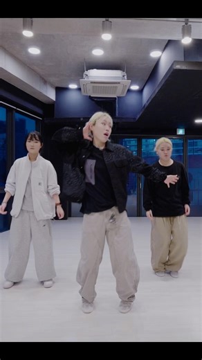 키키 KiiiKiii - 404 (New Era) beginner's choreography Deew