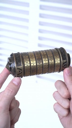 Un Cryptex para ocultar cosas! 😳 (Enlace en la web de mi perfil) #cryptex #cuby #puzzle #cajasecreta