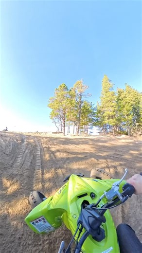 Yfz450r trail shot