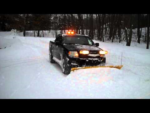 2005 Ford F150 Fx4 Plowing Snow Fisher HT Snow Plow