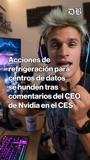 🚨 Caída drástica en acciones de refrigeración 🚨 Johnson Controls se desplomó un 11% y Modine un 21% tras declaraciones de Jensen Huang, CEO de Nvidia. Huang anunció en el CES que los nuevos chips Rubin pueden enfriarse a altas temperaturas sin necesidad de chillers. La noticia genera preocupación sobre la demanda futura de equipos tradicionales en centros de datos. El impacto fue inmediato en el mercado, reflejando nerviosismo y reprofilación de riesgos en el sector. https://www.diariobitcoin.