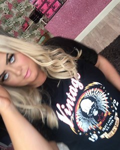 Today's special TEE is £30 🔥❤️🔥❤️🔥❤️🔥❤️🔥❤️🔥 jeans £45 @gemc_boutique | Gemma Collins Collection
