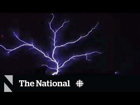 #TheMoment a rare St. Elmo's fire phenomenon was caught on video