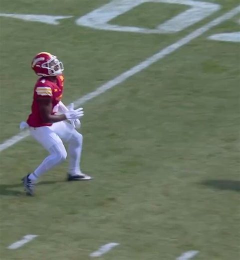 Field Rush on Instagram: "Iowa State muffed a punt that looked like it could’ve been kick-catch interference, but after review, Iowa was awarded possession 🧐 Did they blow the call?"