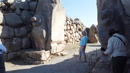 Surprise Finding Of Ancient Megalithic Aspects At Hattusa In Turkey