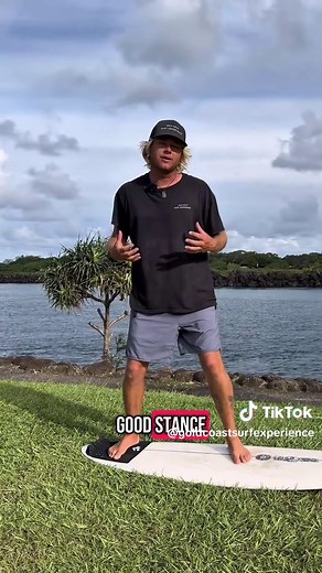 Mastering the Duck Dive Technique in Surfing